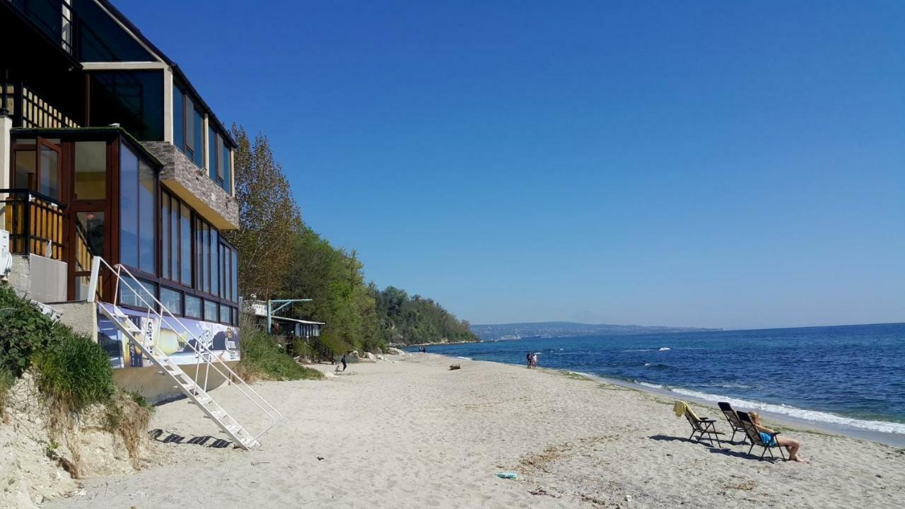 Happy Beach Varna Esterno foto